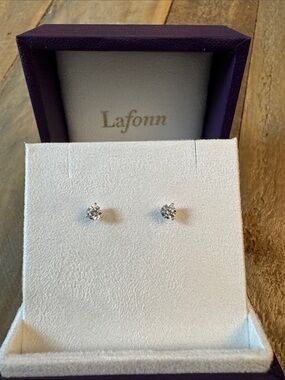 Lafonn White simulated diamond Round Stud 3 prong 0.5 carat CTW Earrings NWT